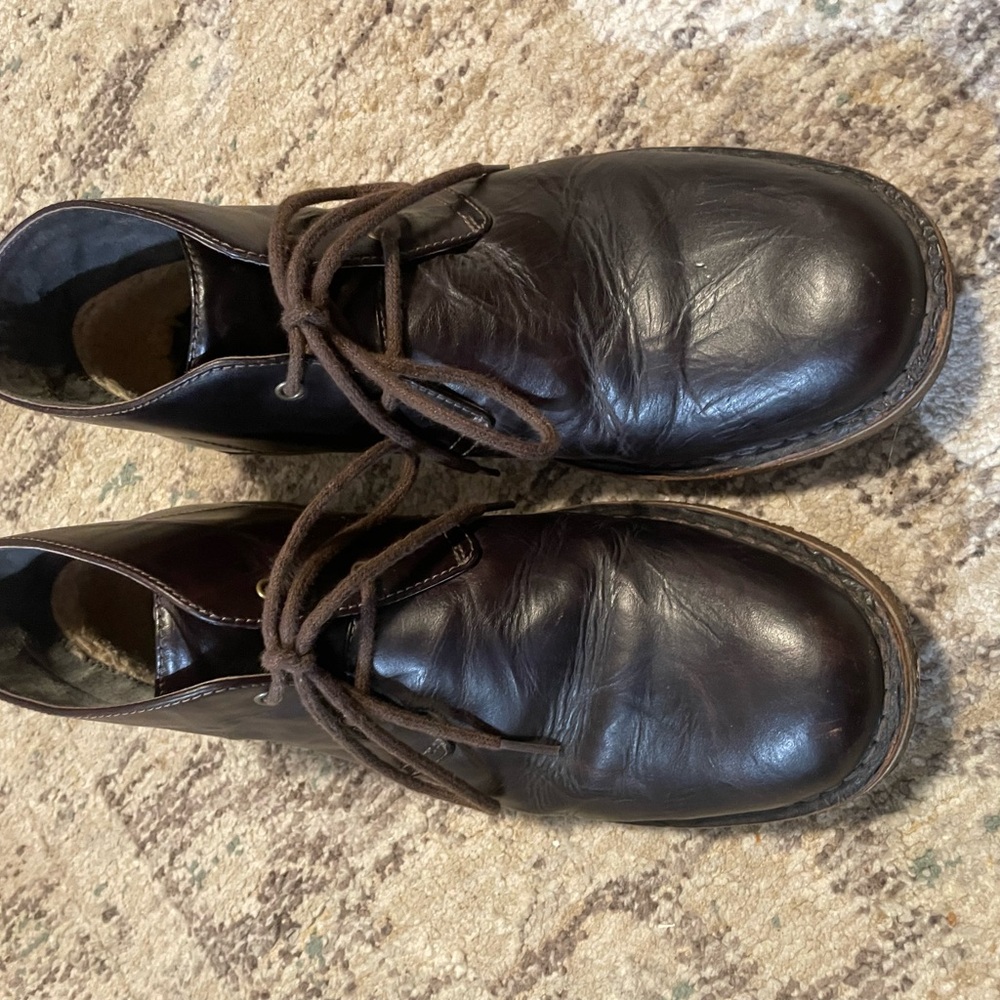 UGG Men's Dark Brown Chukka Boots - Picture 2 of 13